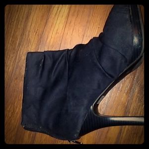 Fiona heel booties